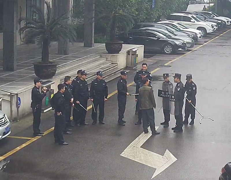 耐心劝导.jpg